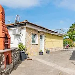Family-friendly With Swimming Pool Krasica, Rijeka - 18059 아파트