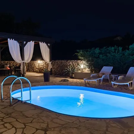 Family-friendly With Swimming Pool Krasica, Rijeka - 18059 *