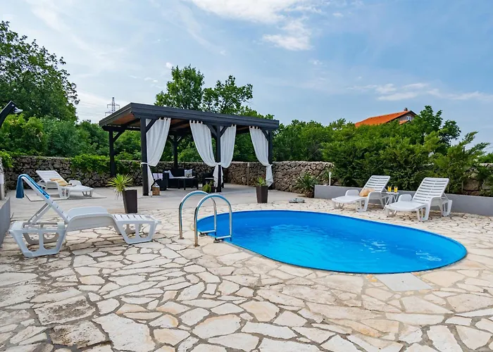 Family-friendly With Swimming Pool Krasica, Rijeka - 18059 Lejlighed Krasica (Primorje-Gorski Kotar)